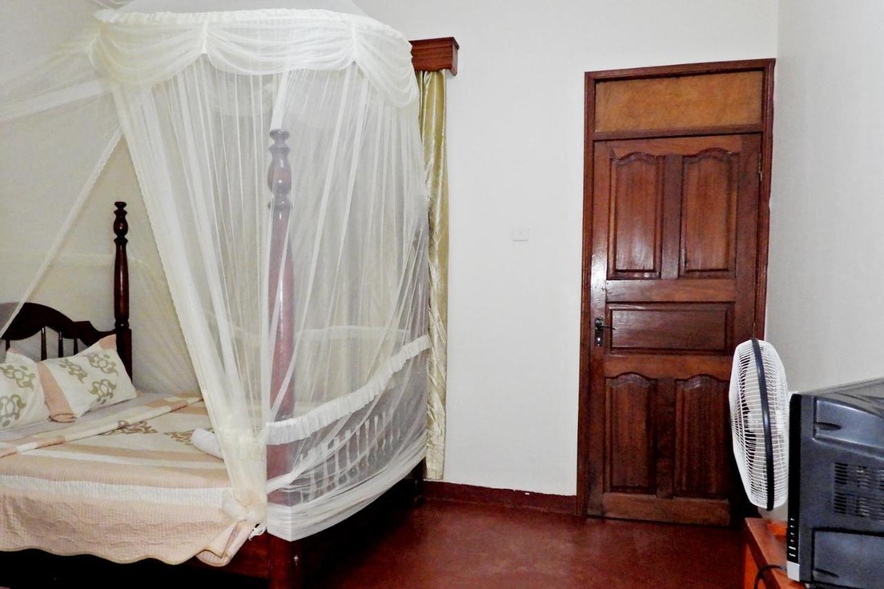 Skyway Hotel Entebbe Kültér fotó