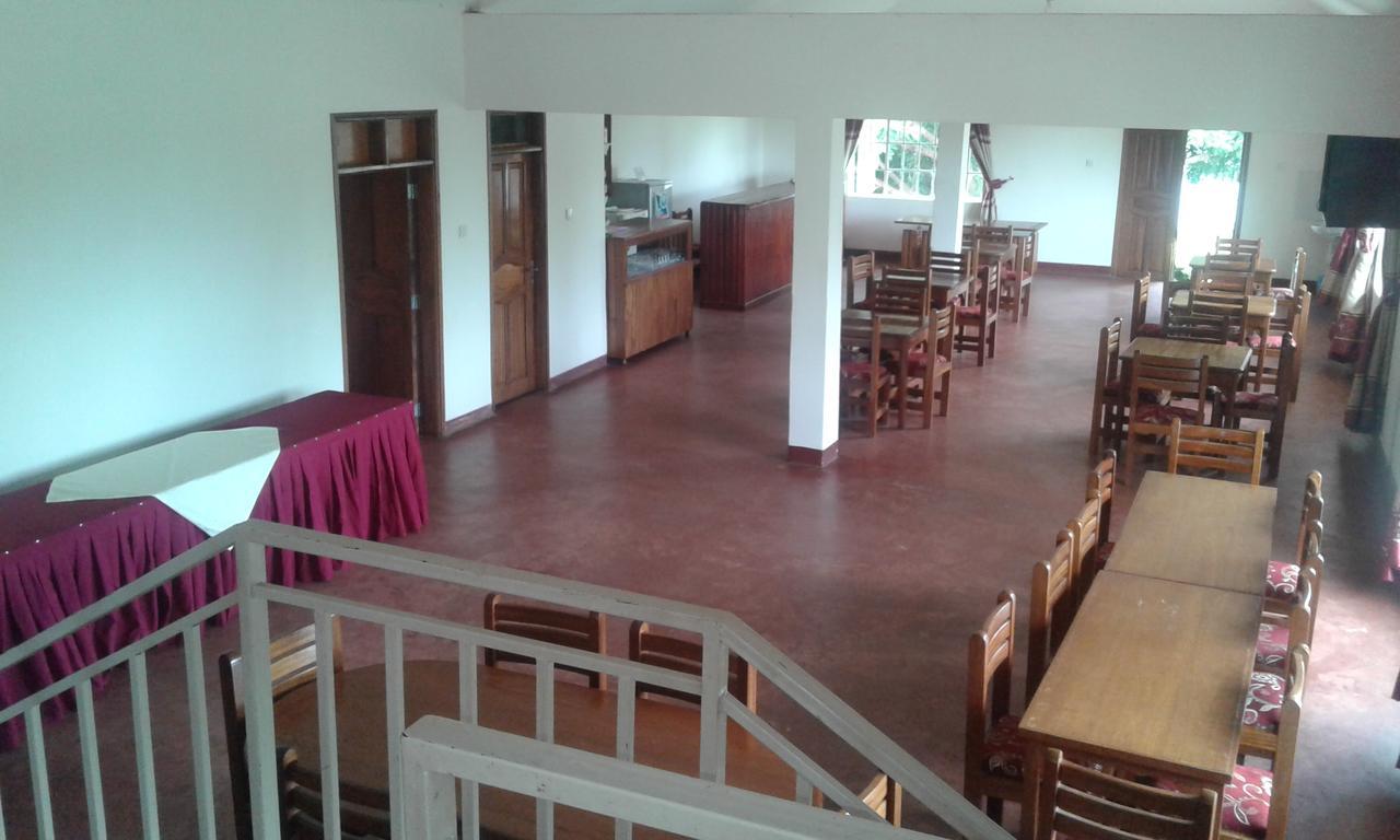 Skyway Hotel Entebbe Kültér fotó