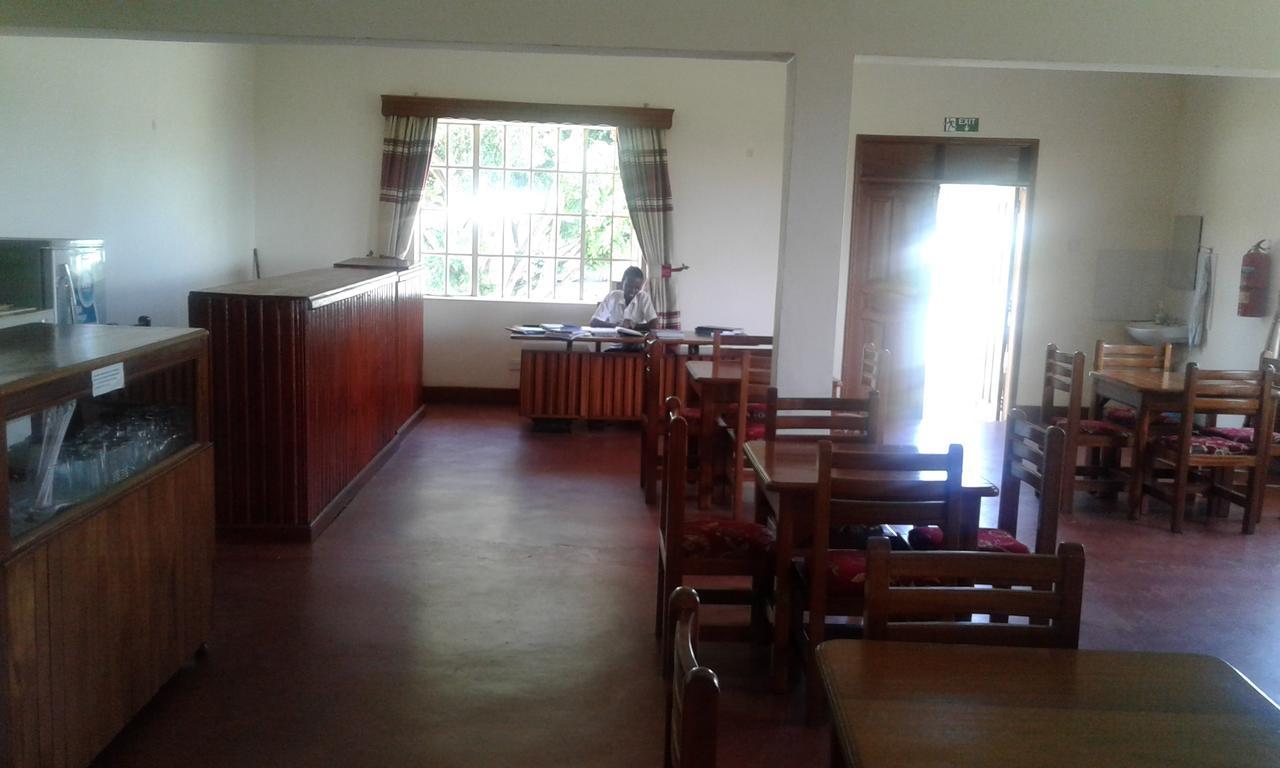 Skyway Hotel Entebbe Kültér fotó