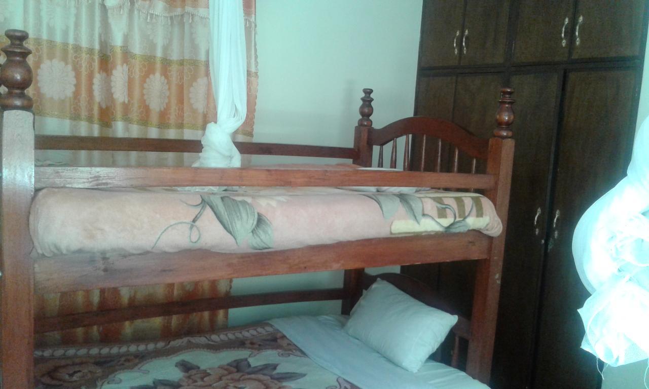 Skyway Hotel Entebbe Kültér fotó