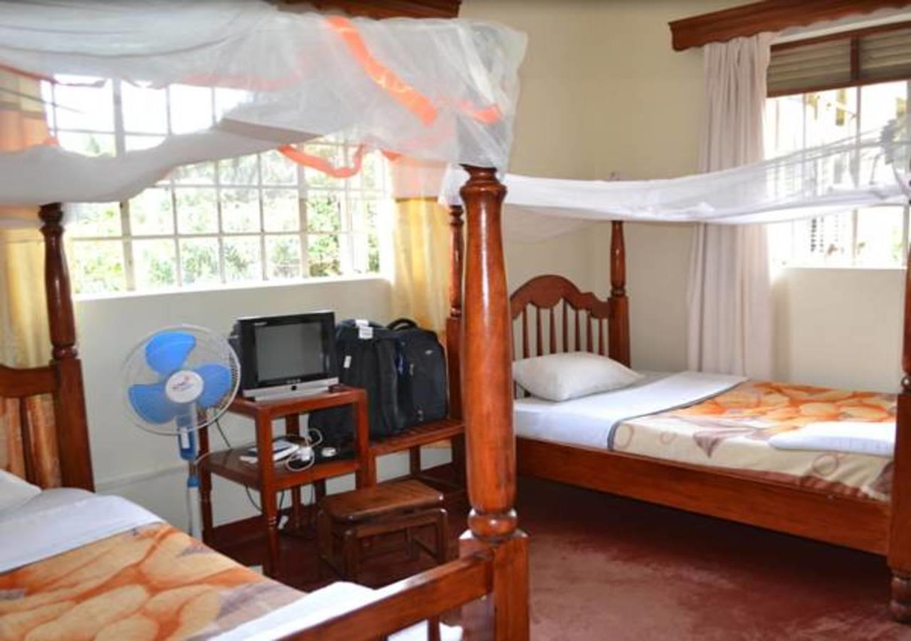 Skyway Hotel Entebbe Kültér fotó