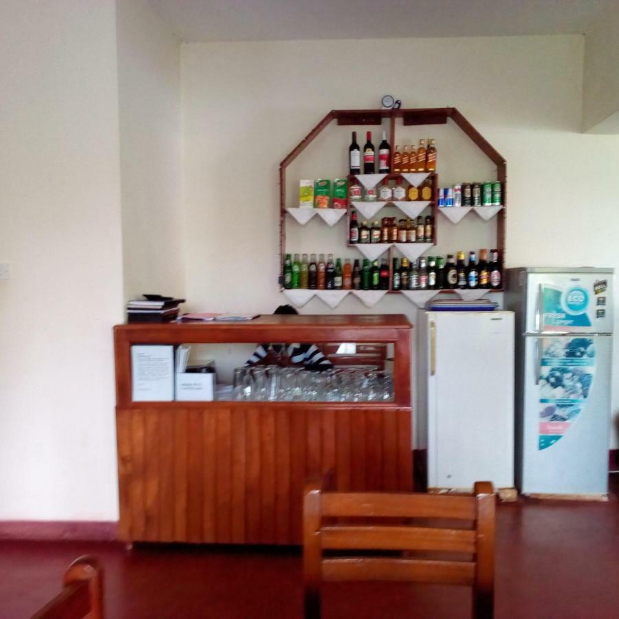 Skyway Hotel Entebbe Kültér fotó